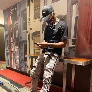 Meet your Posher, Eli